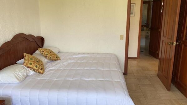 Contemporary studio - Imagen 3